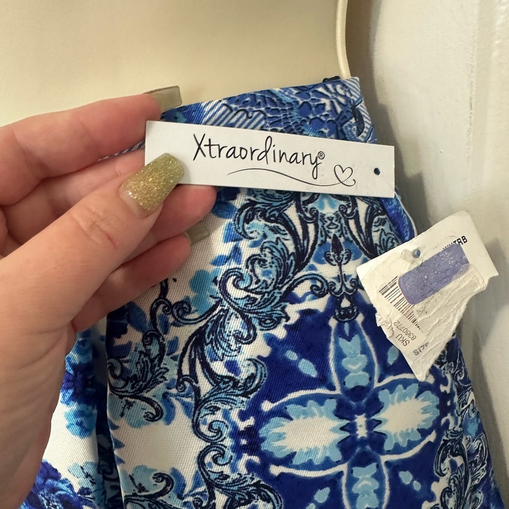 Xtraordinary Blue and White Floral A-Line Skirt - Picture 3 of 5